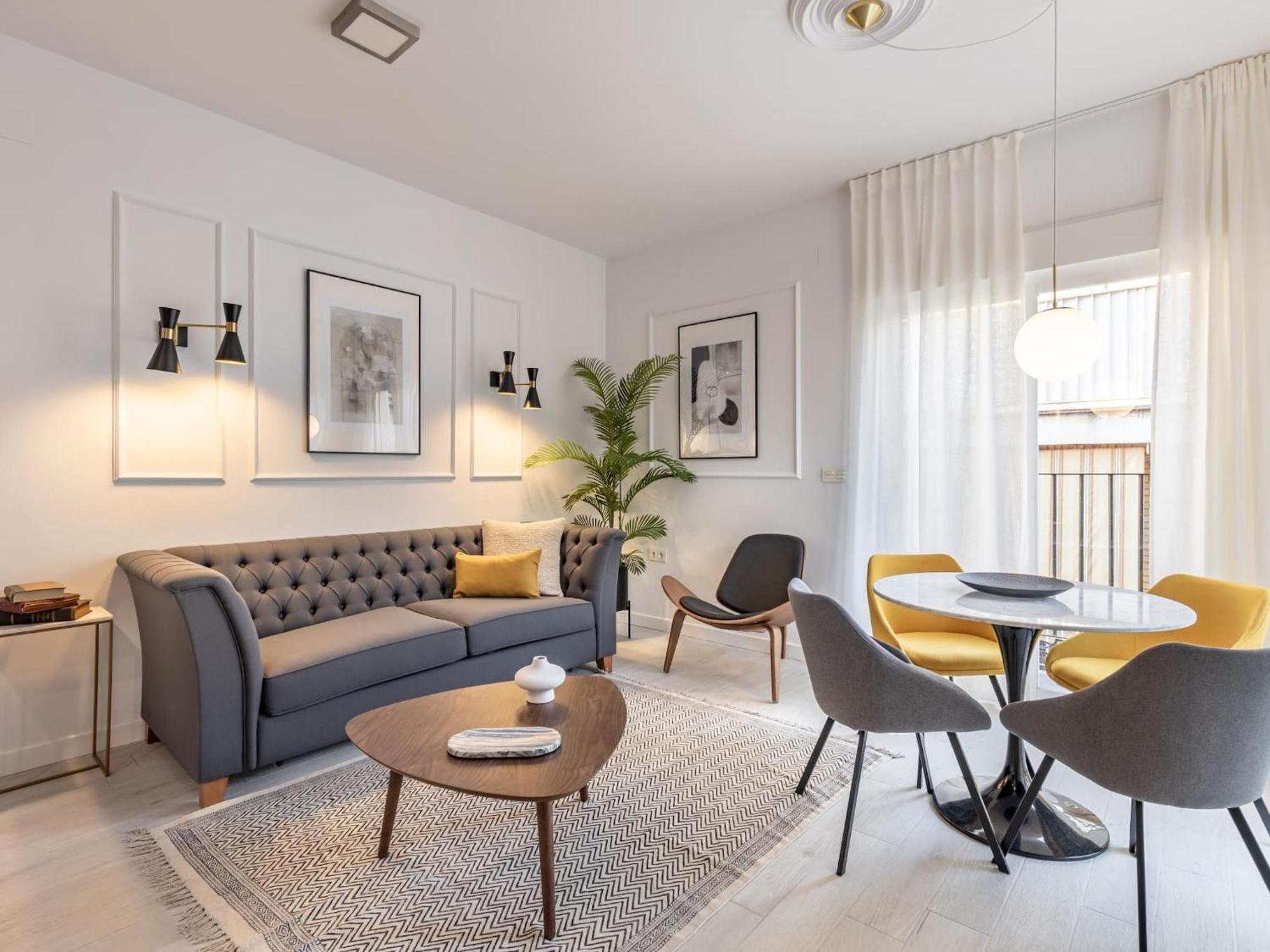 Apartment Stylish And Elegant 1 & 2 Bedroom Ii